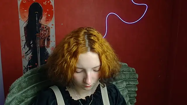 Butterfly Milly online show from 05.20.26