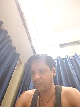 Snapshot of rexo_12 chatting on 04.10.26 rexo 12 online show from 04.10.26