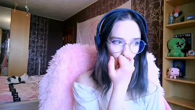baby onface online show from 04.28.26