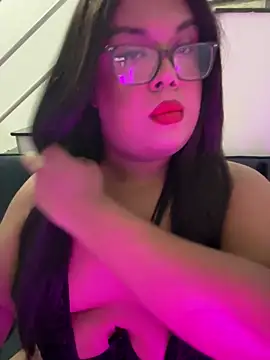 NicoleBBigAss online show from 05.10.26