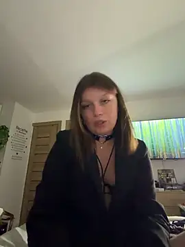Snapshot of oce_xxx chatting on 04.19.26 oce xxx online show from 04.19.26