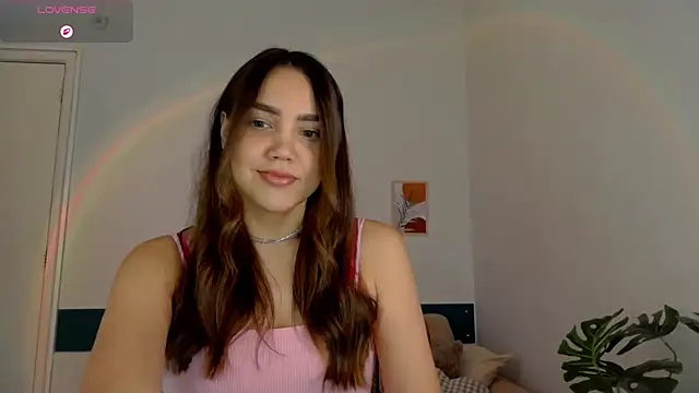 Snapshot of NebulaaHaven chatting on 06.15.26 NebulaaHaven online show from 06.15.26