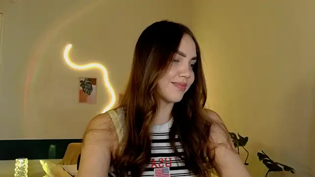 Snapshot of NebulaaHaven chatting on 07.20.26 NebulaaHaven online show from 07.20.26