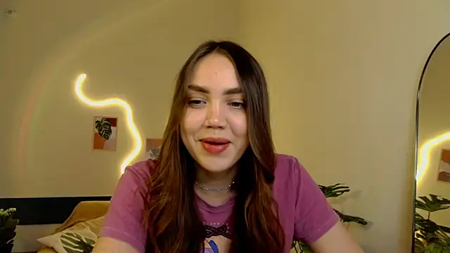 Snapshot of NebulaaHaven chatting on 07.29.26 NebulaaHaven online show from 07.29.26