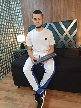 Joaho Fernandez online show from 07.14.26