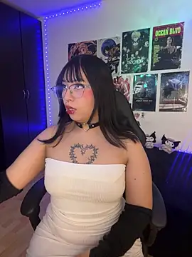Hinataaa  online show from 05.07.26