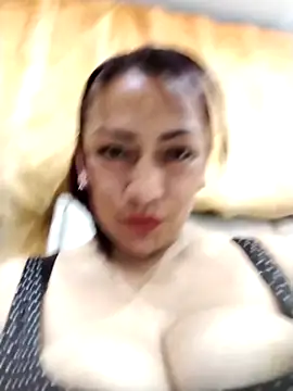 Snapshot of Carlasm-- chatting on 04.07.26 Carlasm-- online show from 04.07.26