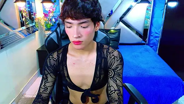 IsaacNovaa online show from 04.17.26