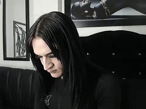 Snapshot of karla_lovera chatting on 05.18.26 karla lovera online show from 05.18.26