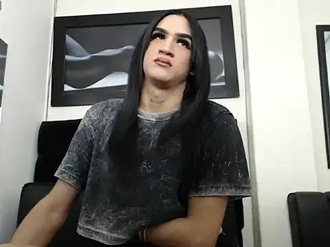 karla lovera online show from 07.04.26