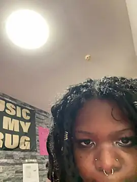Nyla xox online show from 04.19.26