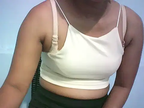 CreamyHotPussy4u online show from 04.04.26