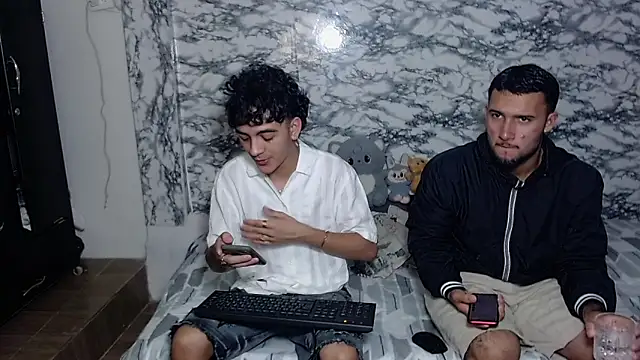 Snapshot of escanor_ar chatting on 03.26.26 escanor ar online show from 03.26.26