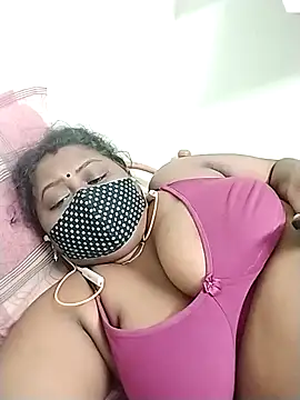 Snapshot of Tamil-Dhara chatting on 04.12.26 Tamil-Dhara online show from 04.12.26