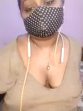 Snapshot of Tamil-Dhara chatting on 04.28.26 Tamil-Dhara online show from 04.28.26