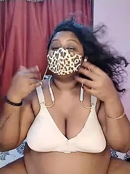 Snapshot of Tamil-Dhara chatting on 05.28.26 Tamil-Dhara online show from 05.28.26