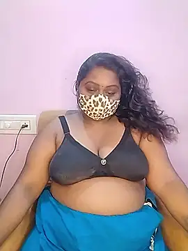 Snapshot of Tamil-Dhara chatting on 06.06.26 Tamil-Dhara online show from 06.06.26