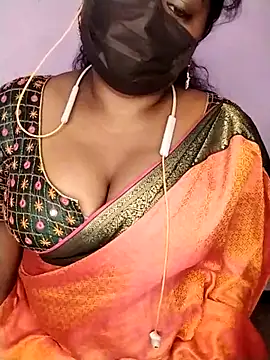 Snapshot of Tamil-Dhara chatting on 07.15.26 Tamil-Dhara online show from 07.15.26