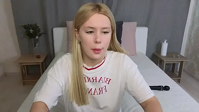 MelissaAvis online show from 06.03.26
