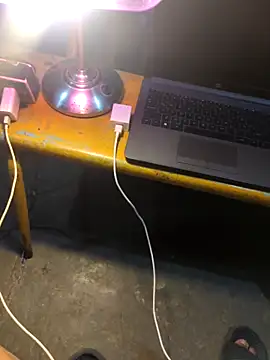 Snapshot of Tunegro22cm chatting on 04.16.26 Tunegro22cm online show from 04.16.26