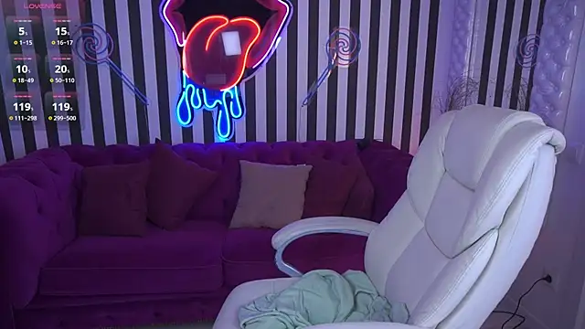 HeyKitten online show from 07.26.26