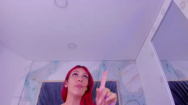 Derieri Blush online show from 05.30.26