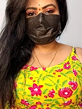 Snapshot of Anushka_flower chatting on 04.11.26 Anushka flower online show from 04.11.26