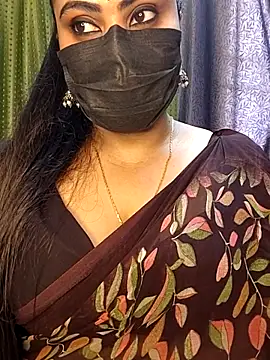 Snapshot of Anushka_flower chatting on 05.05.26 Anushka flower online show from 05.05.26