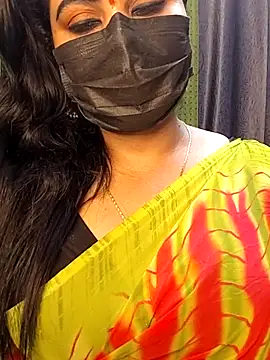 Snapshot of Anushka_flower chatting on 05.06.26 Anushka flower online show from 05.06.26