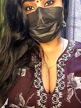 Snapshot of Anushka_flower chatting on 05.14.26 Anushka flower online show from 05.14.26