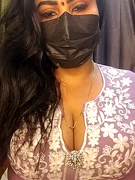 Snapshot of Anushka_flower chatting on 05.15.26 Anushka flower online show from 05.15.26