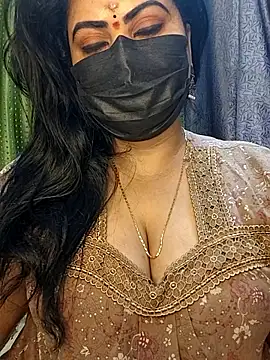 Snapshot of Anushka_flower chatting on 05.27.26 Anushka flower online show from 05.27.26