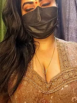Snapshot of Anushka_flower chatting on 05.27.26 Anushka flower online show from 05.27.26