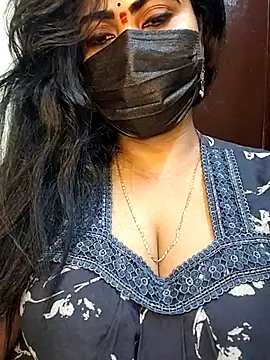 Snapshot of Anushka_flower chatting on 05.28.26 Anushka flower online show from 05.28.26