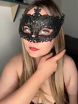 Snapshot of Blonde_Cougar chatting on 05.17.26 Blonde Cougar online show from 05.17.26