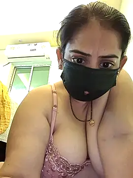 Snapshot of sonalidey5564 chatting on 03.28.26 sonalidey5564 online show from 03.28.26