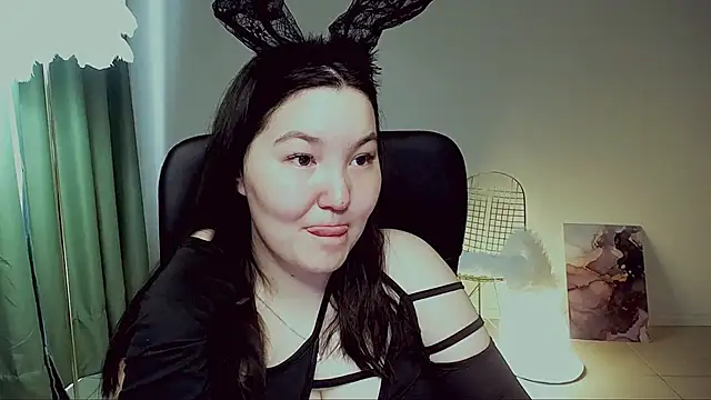 CamilaMartiez online show from 05.17.26
