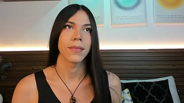 Snapshot of Sara_cutie_ chatting on 04.17.26 Sara cutie online show from 04.17.26