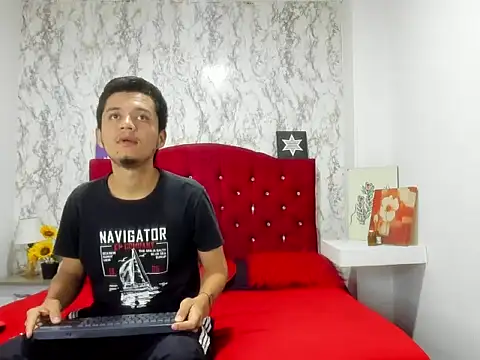 Alejandra and James  online show from 04.06.26
