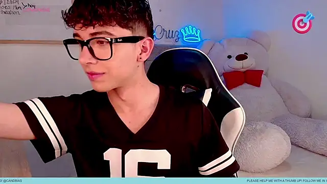 Snapshot of niico_prince chatting on 04.19.26 niico prince online show from 04.19.26
