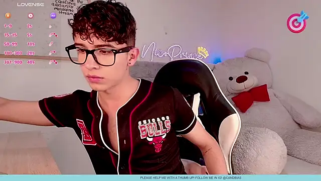 Snapshot of niico_prince chatting on 05.31.26 niico prince online show from 05.31.26