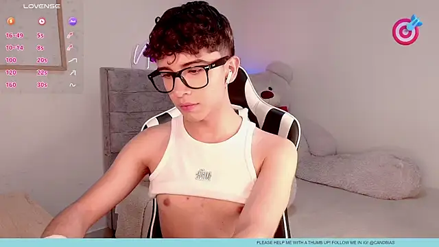 Snapshot of niico_prince chatting on 07.23.26 niico prince online show from 07.23.26