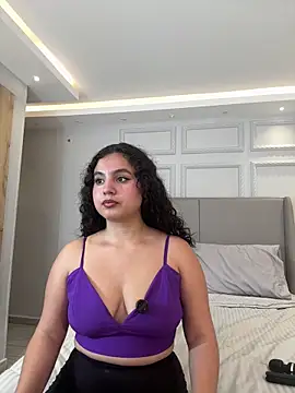 Snapshot of ShanonFox_oficial chatting on 03.26.26 ShanonFox oficial online show from 03.26.26