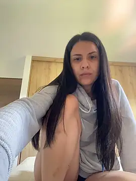 Snapshot of Annarhode chatting on 07.23.26 Annarhode online show from 07.23.26