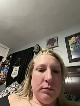 Snapshot of sweetkacibaby chatting on 04.08.26 sweetkacibaby online show from 04.08.26