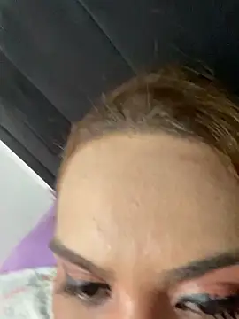 Snapshot of Jullyanaximeness chatting on 04.08.26 Jullyanaximeness online show from 04.08.26