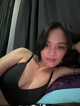 Snapshot of xlamina_ chatting on 07.15.26 xlamina online show from 07.15.26