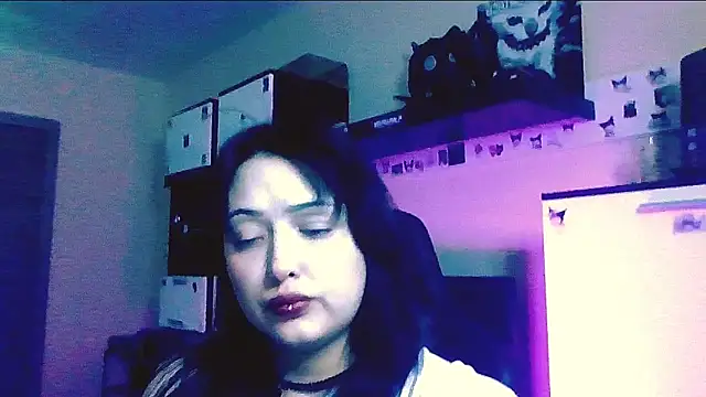 Katarina Fox  online show from 03.26.26