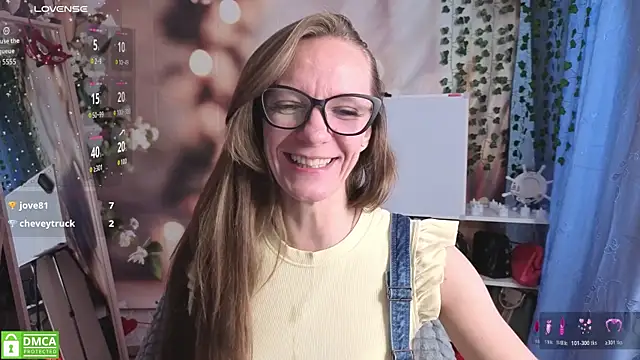 Snapshot of jesica_mooonn chatting on 04.24.26 jesica mooonn online show from 04.24.26
