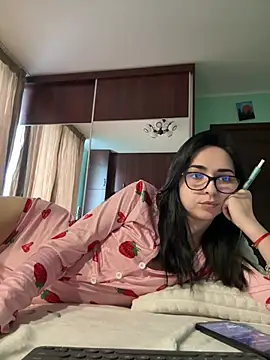 TheaMerve online show from 04.22.26